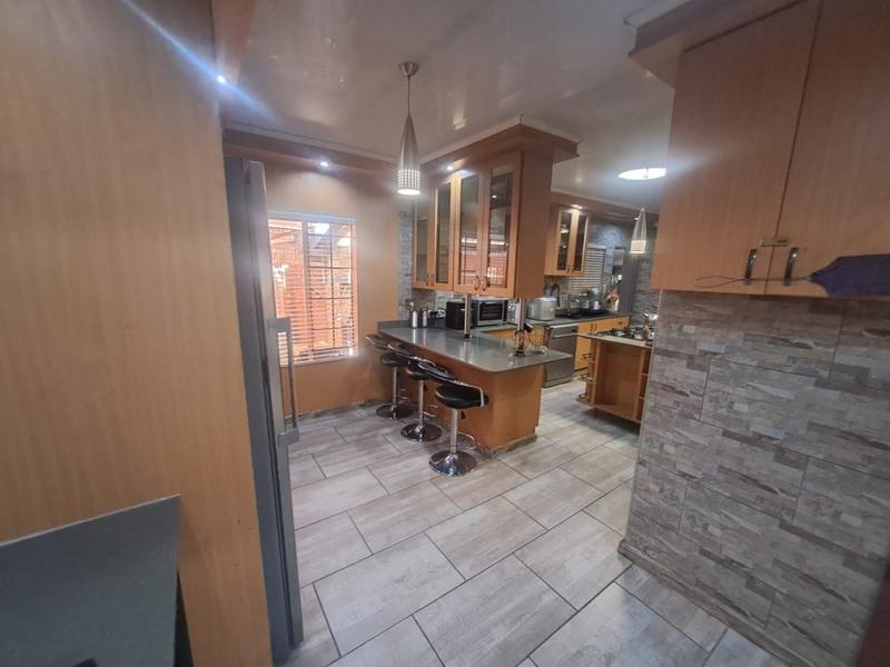 3 Bedroom Property for Sale in Vaalpark Free State